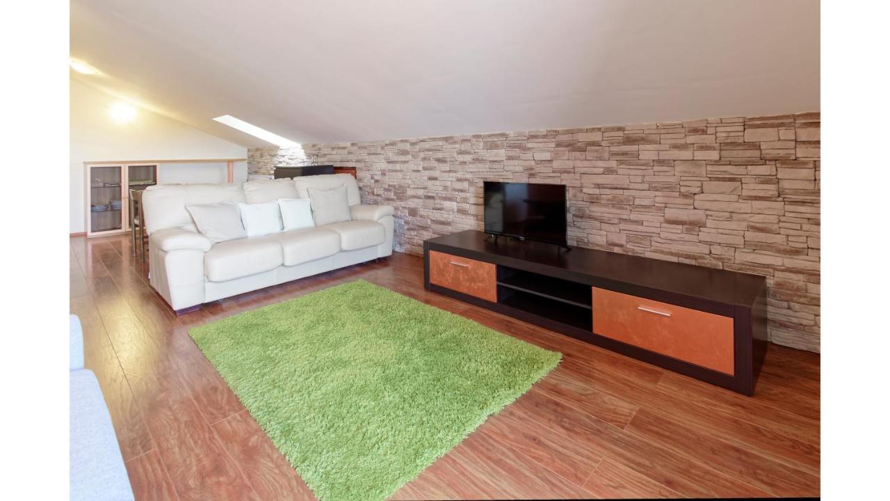 Apartments El Faro Савудрия Экстерьер фото